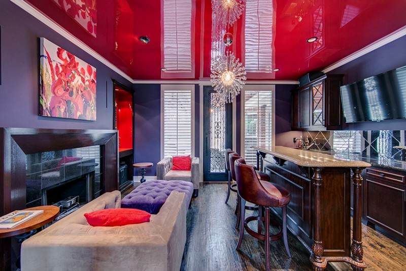 Данный тип потолков отличается долговечностью и прочностью