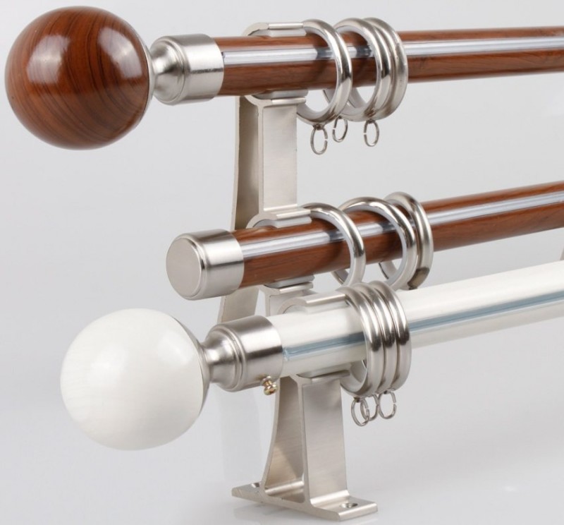 Трехрядный карниз предназначен для параллельного навешивания тюля, штор и ламбрекенов