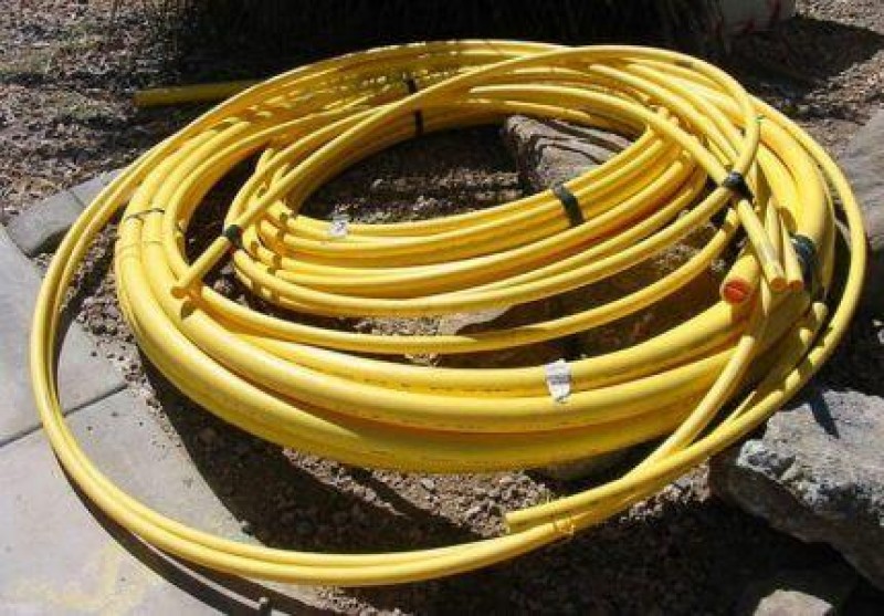 трубы газовые в москве. трубы газовые в москве. газовая труба на фасаде. газовая труба по фасаду. трубы газовые в москве.