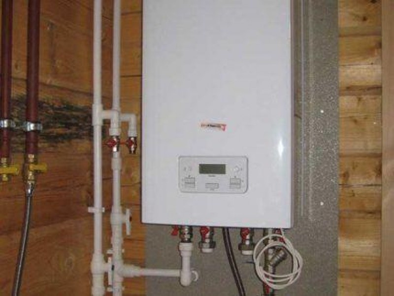 Установка деревянного котла. Отопление на даче. Установка деревянного котла. Газовая котельная в частном доме. Установка деревянного котла.