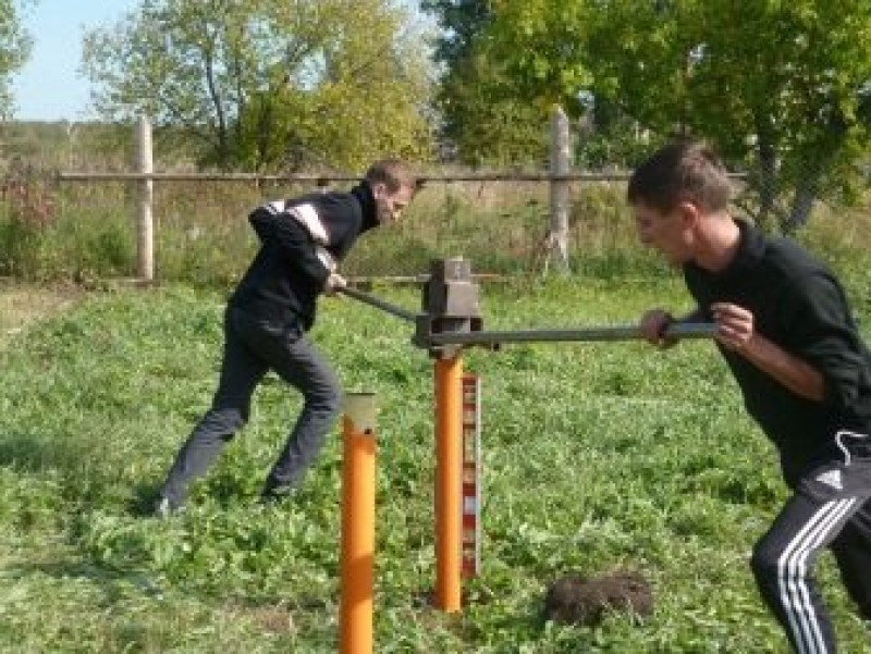 Какие винтовые сваи выбрать для забора