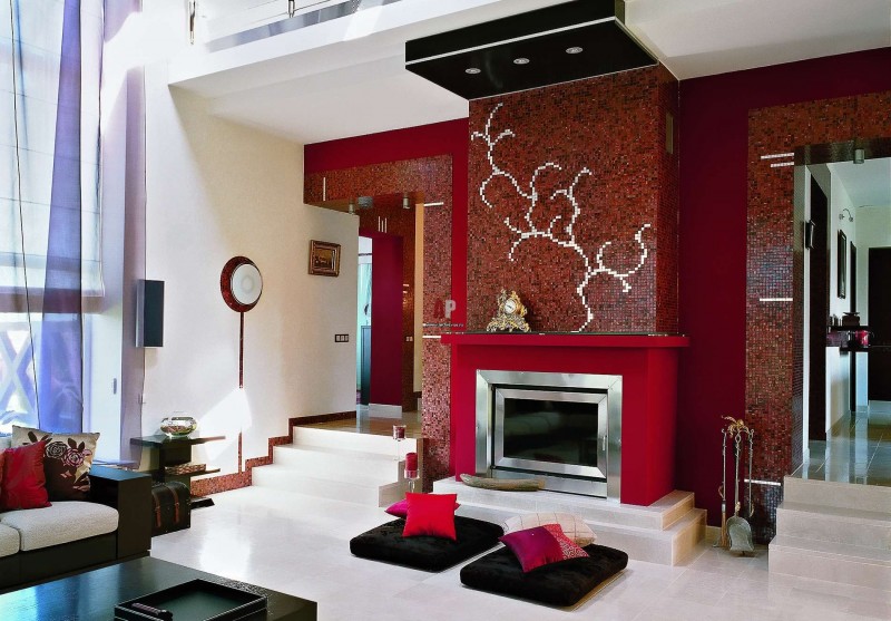 Облицовка камина из мозаики