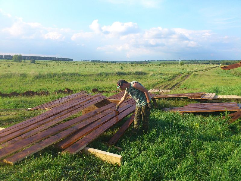 Окрашивание досок