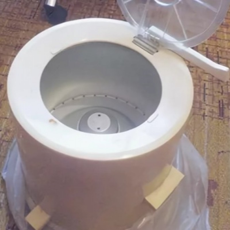 Центрифуга для сушки белья. Центрифуга для отжима белья ссср. Центрифуга советская для отжима белья. Riga-54 стиральная машинка. Советские центрифуги.