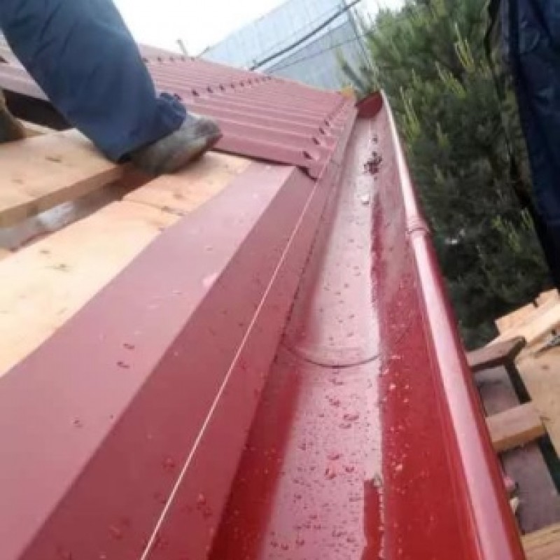 Крыша капелька. Карнизная планка технониколь 3005. Крыша капелька. Ендова битумная черепица. Капельник свеса.