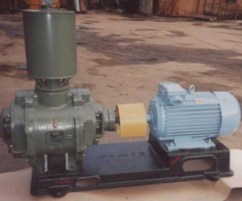 Водоотделитель ввн 1-12. Вакуумный насос ввн 1-1,5. Вакуумный насос ввн1 3. Вакуумный насос ввн1 3. Насос вакуумный водокольцевой ввн-1-12.