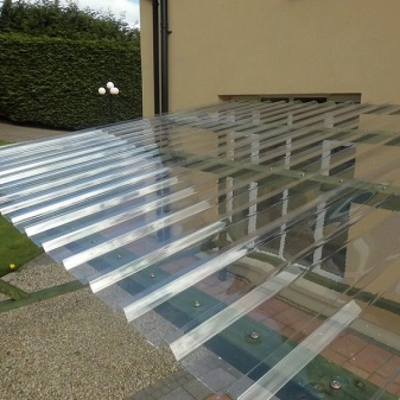 Профилированный поликарбонат инструкция. Крепеж для профилированного монолитного поликарбоната. Профилированный поликарбонат инструкция. Профилированный поликарбонат инструкция. Крепление профилированного поликарбоната.